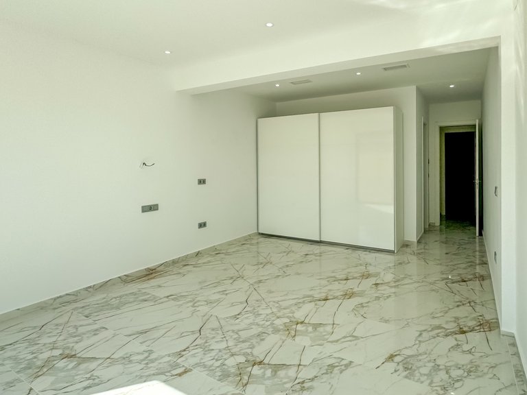 Villa for Sale in Los Balcones, Torrevieja, Alicante 28