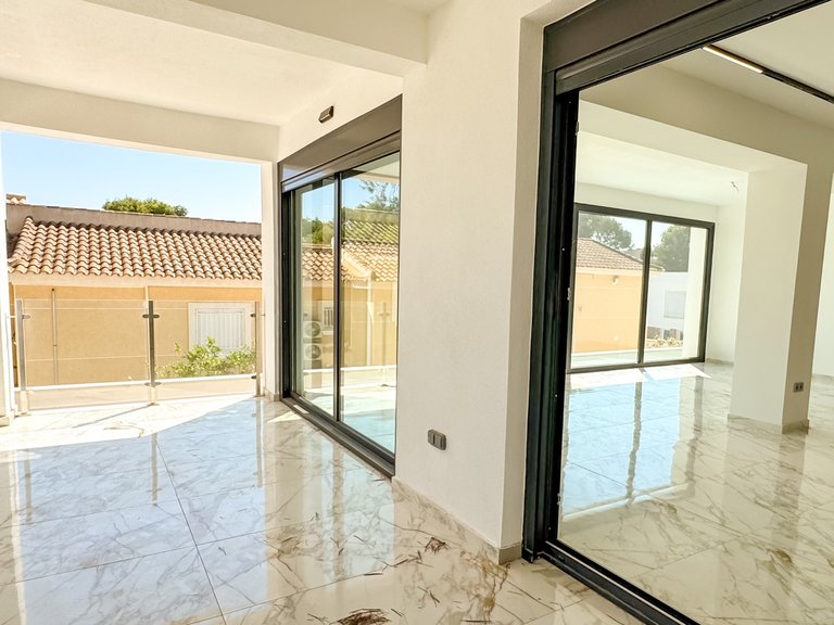 Villa for Sale in Los Balcones, Torrevieja, Alicante 49