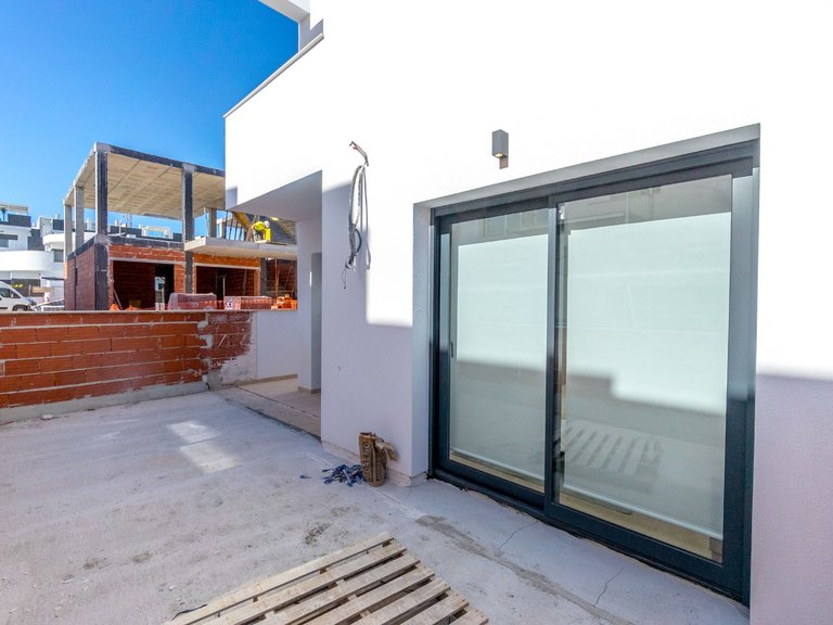 Apartment for Sale in Los Balcones, Torrevieja, Alicante 24