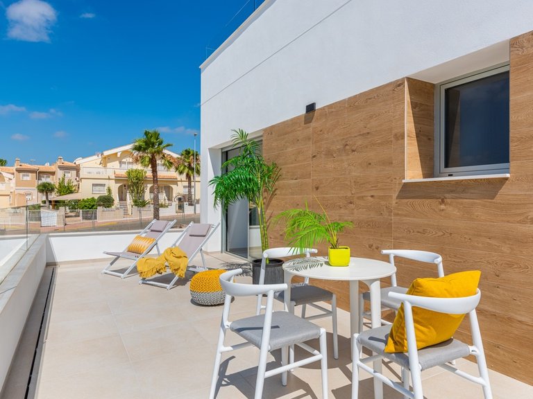 Villa for Sale in Dona Pepa, Ciudad Quesada, Alicante 19
