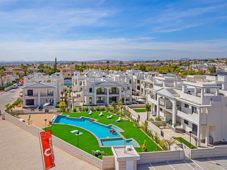 Apartment for Sale in Dona Pepa, Ciudad Quesada, Alicante 16