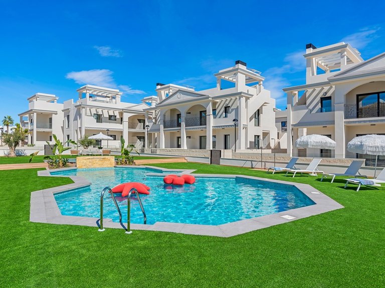 Apartment for Sale in Dona Pepa, Ciudad Quesada, Alicante 3