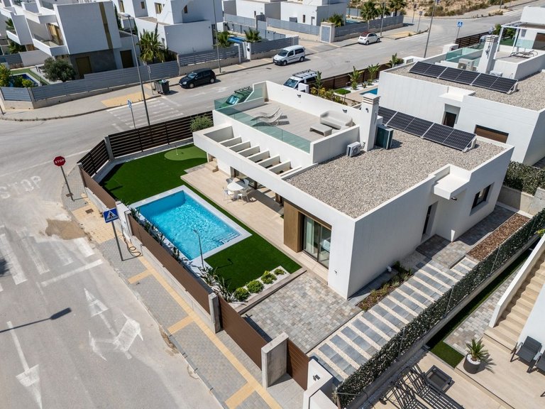 Villa for Sale in Vistabella golf resort, San Miguel De Salinas, Alicante 3