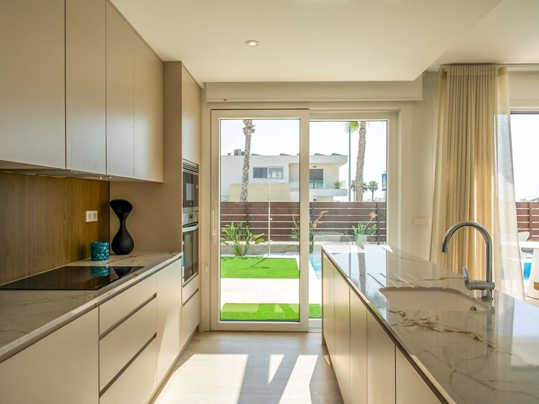 Villa for Sale in Vistabella golf resort, San Miguel De Salinas, Alicante 7