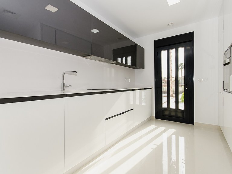 Villa for Sale in Playa Honda, La Manga, Murcia 13