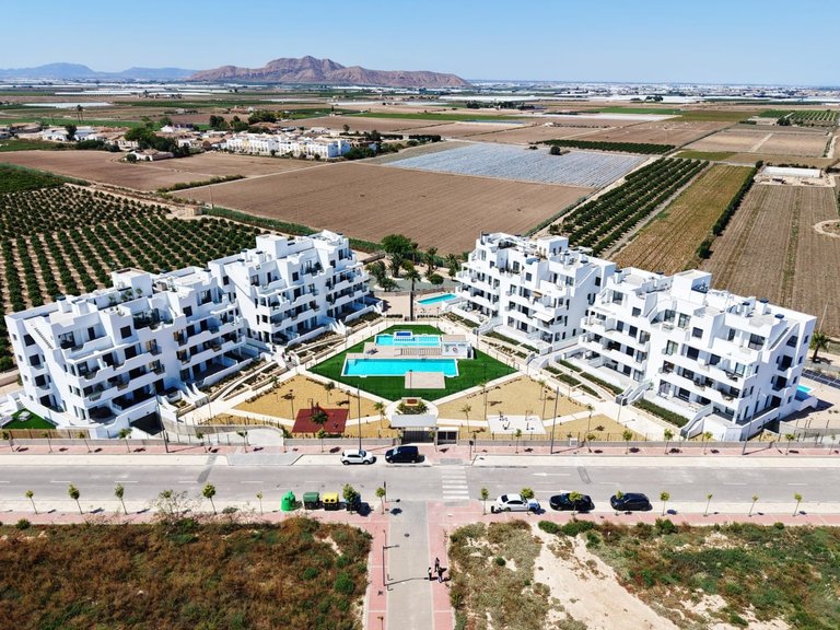 Apartment for Sale in Santa Rosalia Lake and Life Resort, Los Alcazares, Murcia 3