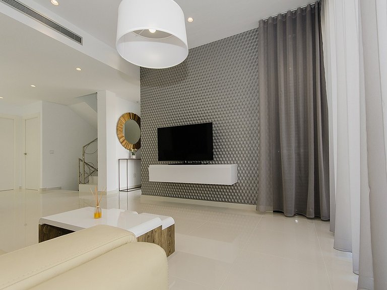 Villa for Sale in Cabo Roig, Alicante 13