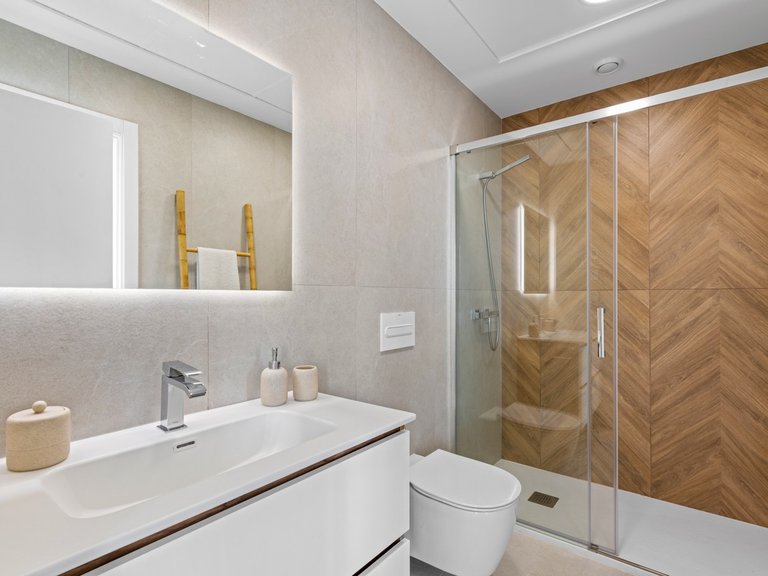 Villa for Sale in Mil Palmeras, Alicante 18