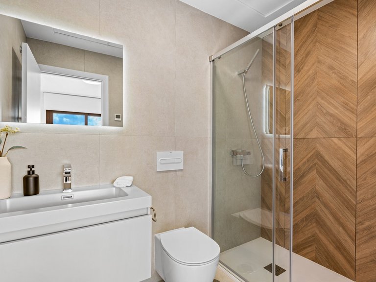 Villa for Sale in Mil Palmeras, Alicante 22