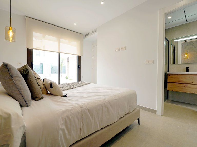 Villa for Sale in Heredades, Rojales, Alicante 12