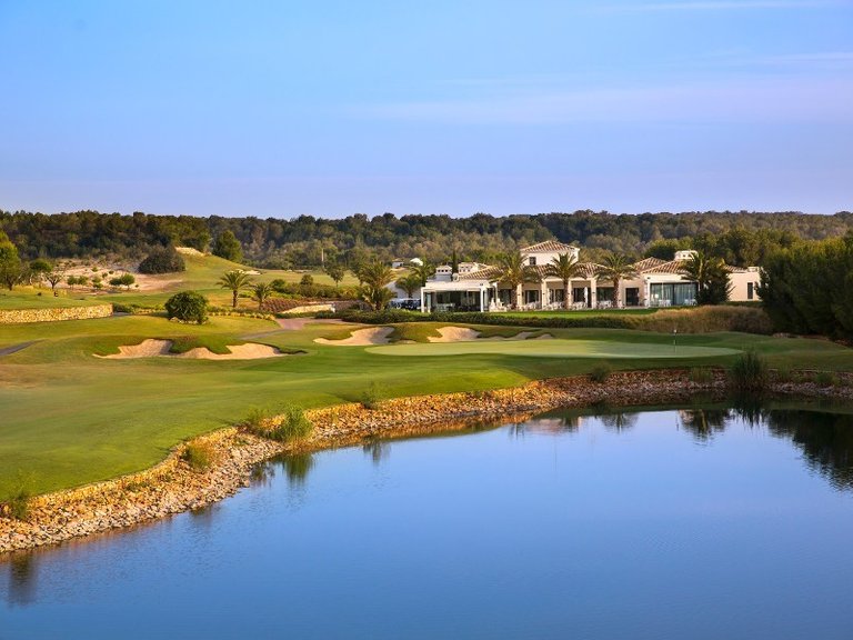 Villa for Sale in Las Colinas golf and country club, Campoamor, Alicante 11