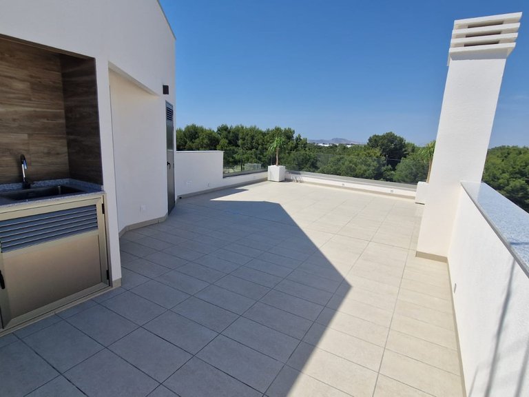 Villa for Sale in Lo Romero golf resort, Pilar De La Horadada, Alicante 4