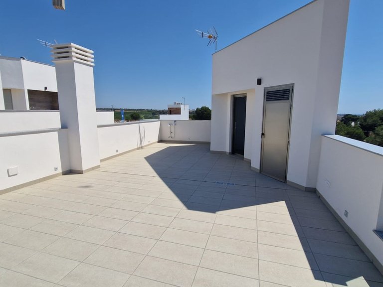 Villa for Sale in Lo Romero golf resort, Pilar De La Horadada, Alicante 8