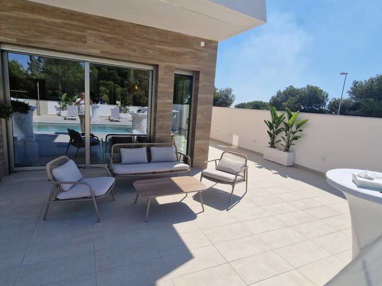 Villa for Sale in Lo Romero golf resort, Pilar De La Horadada, Alicante 44
