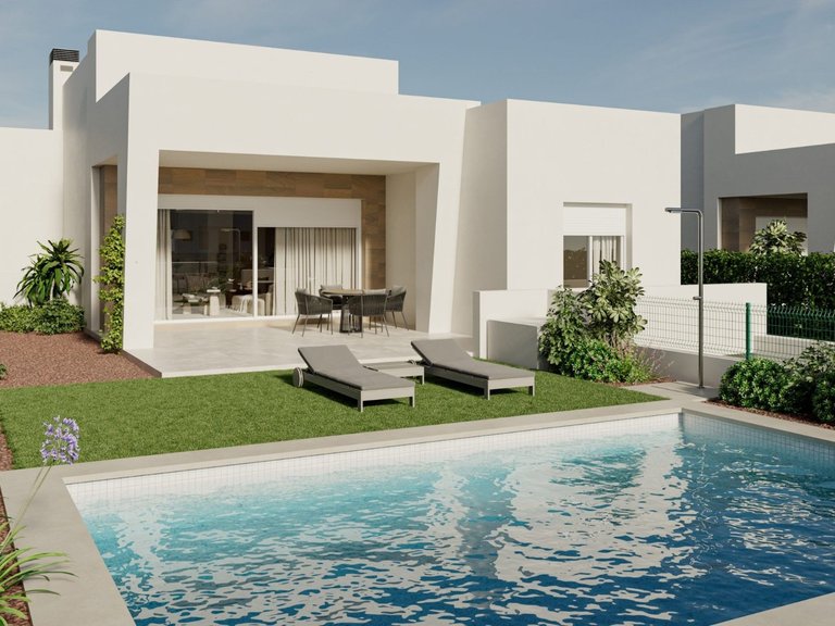 Villa for Sale in La Finca golf resort, Algorfa, Alicante 1