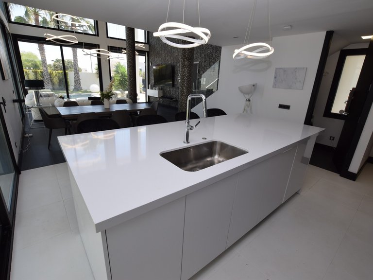 Villa for Sale in Dona Pepa, Ciudad Quesada, Alicante 9