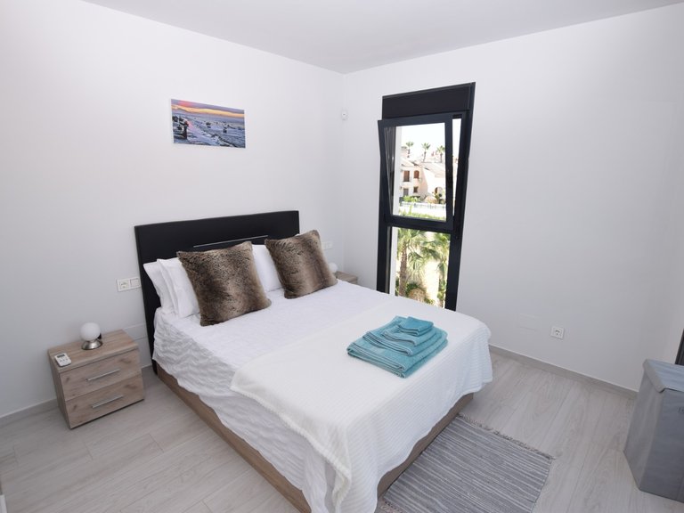 Penthouse for Sale in Pau 8, Villamartin, Alicante 19