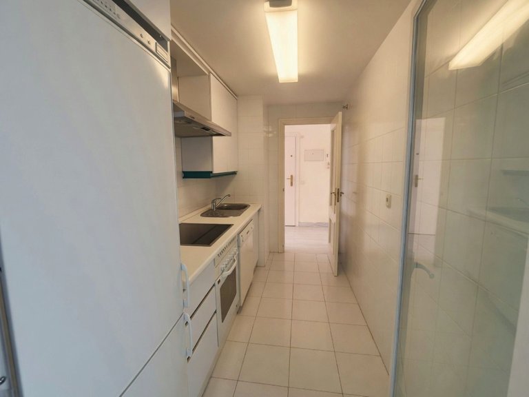 Apartment for Sale in Nueva Andalucía, Malaga 15