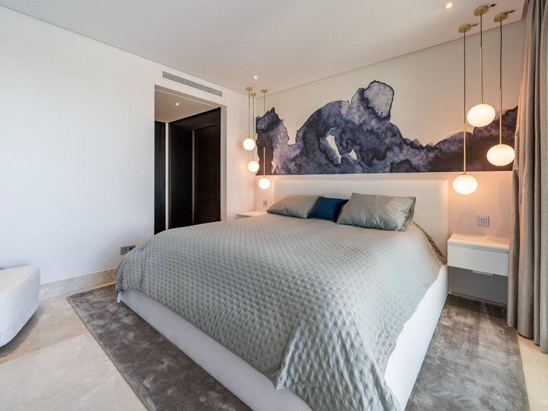 Villa for Sale in Los Flamingos, Malaga 36