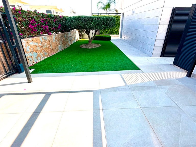 Villa for Sale in Los Montesinos, Alicante 17