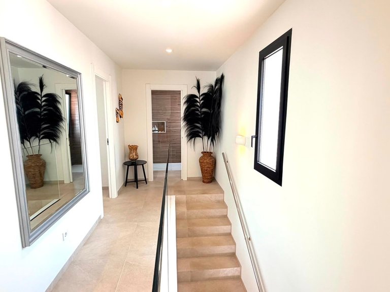 Villa for Sale in Los Montesinos, Alicante 33