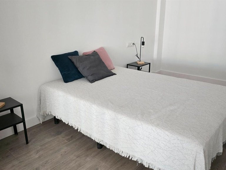 Apartment for Sale in Málaga, Malaga 12