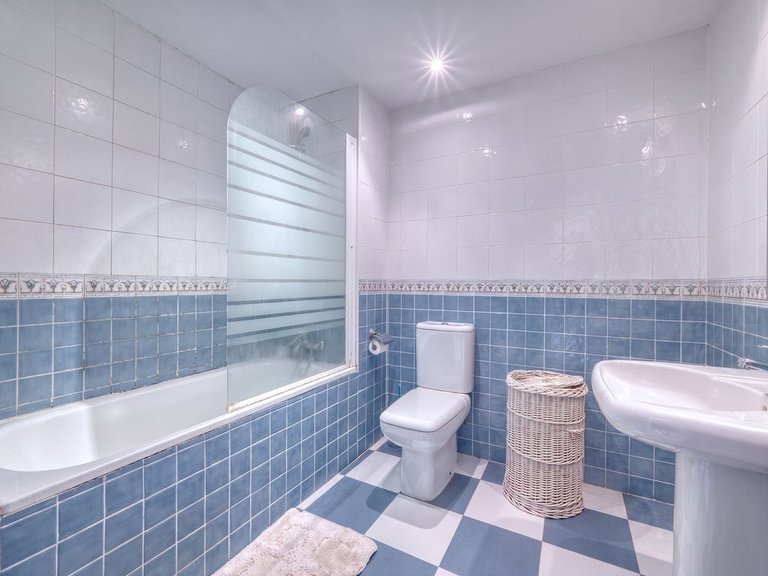 Apartment for Sale in Reserva De Marbella, Malaga 17