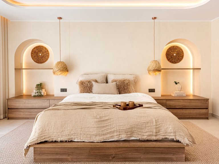 Town House for Sale in The Golden Mile, Malaga 14