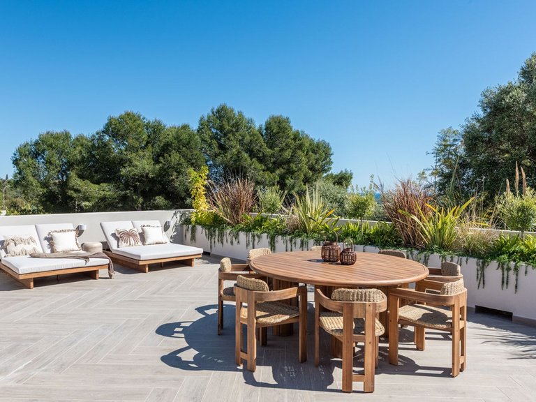 Town House for Sale in The Golden Mile, Malaga 36
