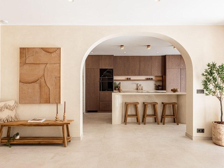 Town House for Sale in The Golden Mile, Malaga 4