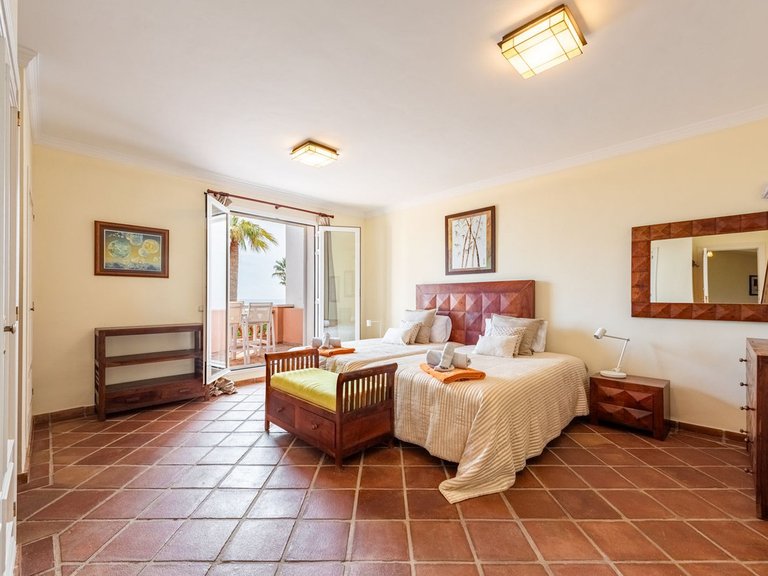 Villa for Sale in Casares Playa, Malaga 14
