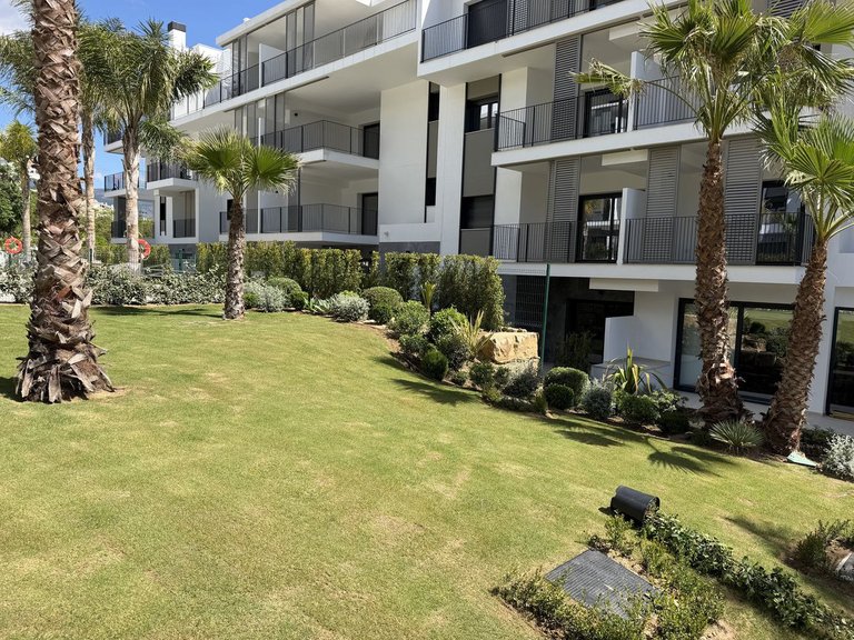 Apartment for Sale in Estepona, Malaga 40