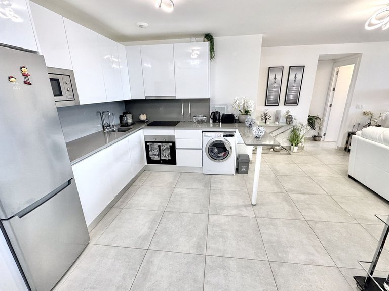 Apartment for Sale in La Cala De Mijas, Malaga 6