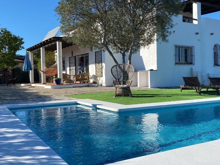 Villa for Sale in Estepona, Malaga 1