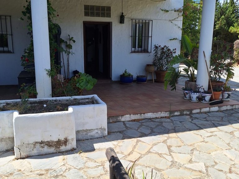 Villa for Sale in Estepona, Malaga 16