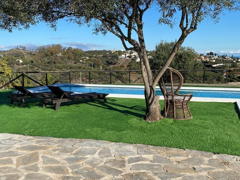 Villa for Sale in Estepona, Malaga 9