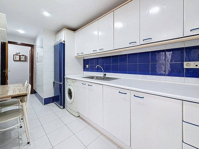 Apartment for Sale in San Pedro De Alcántara, Malaga 10