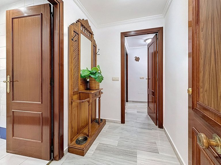 Apartment for Sale in San Pedro De Alcántara, Malaga 20