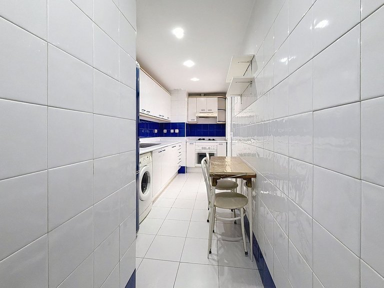 Apartment for Sale in San Pedro De Alcántara, Malaga 8