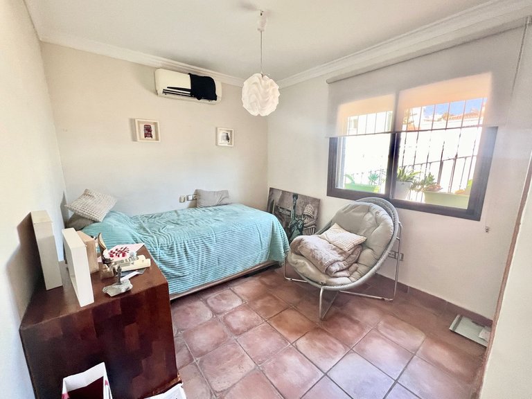 Villa for Sale in Nueva Andalucía, Malaga 11