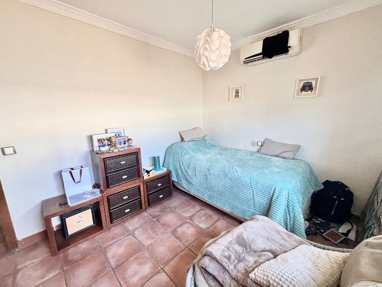 Villa for Sale in Nueva Andalucía, Malaga 12