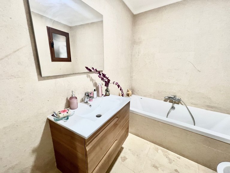 Villa for Sale in Nueva Andalucía, Malaga 15