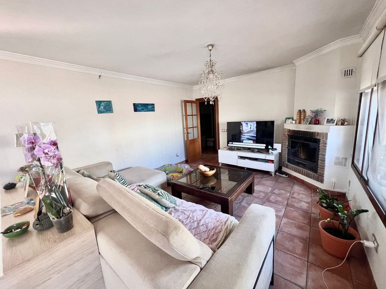 Villa for Sale in Nueva Andalucía, Malaga 3