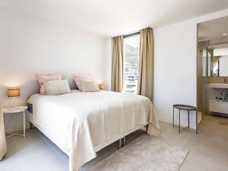 Apartment for Sale in Fuengirola, Malaga 17