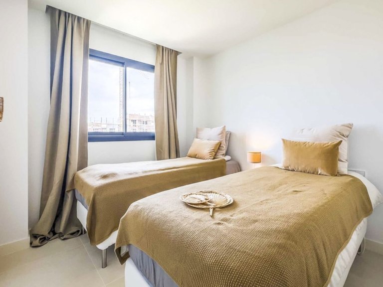 Apartment for Sale in Fuengirola, Malaga 20
