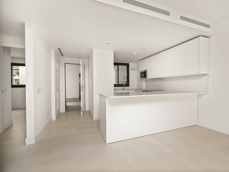 Apartment for Sale in Fuengirola, Malaga 11
