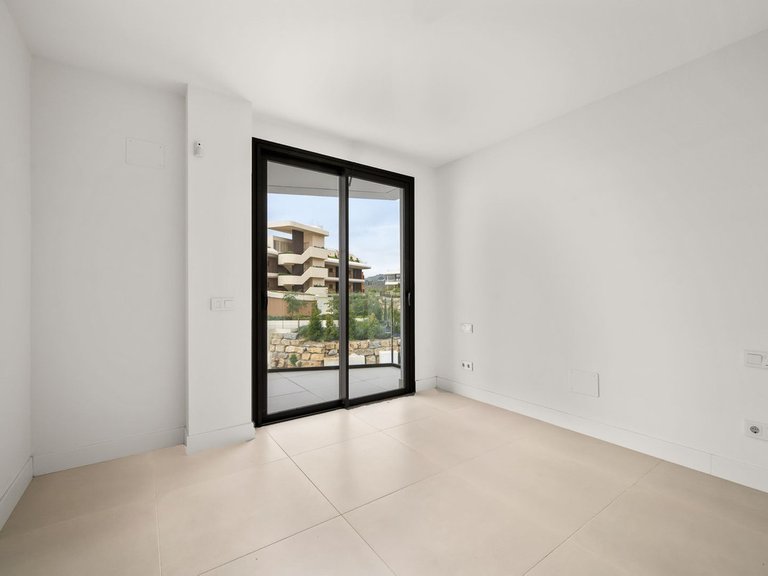 Apartment for Sale in Fuengirola, Malaga 12