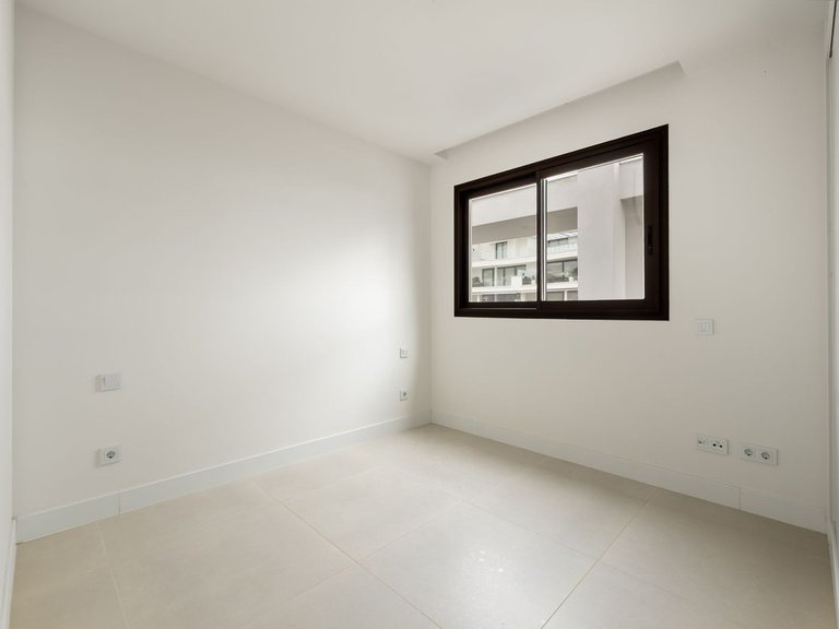 Apartment for Sale in Fuengirola, Malaga 16