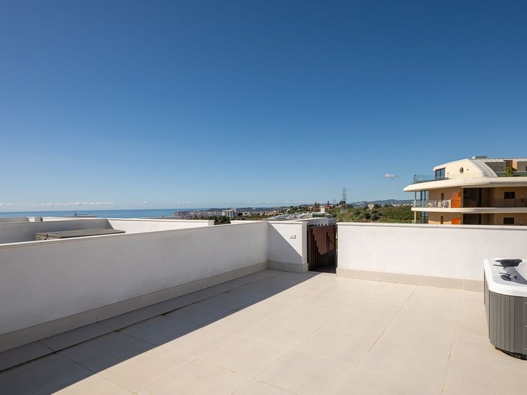 Apartment for Sale in Fuengirola, Malaga 5