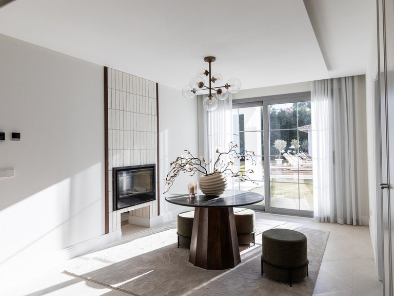 Villa for Sale in Los Arqueros, Malaga 26